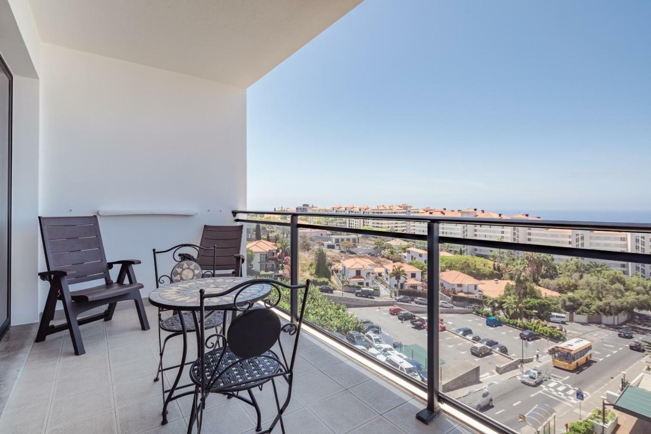 Elegant Apartment With Sea Views By Trip2Portugal Funchal  Exterior photo